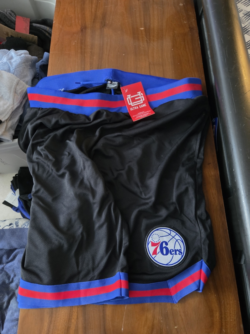 Philadelphia 76ers Men's 2XL Black Basketball Shorts by